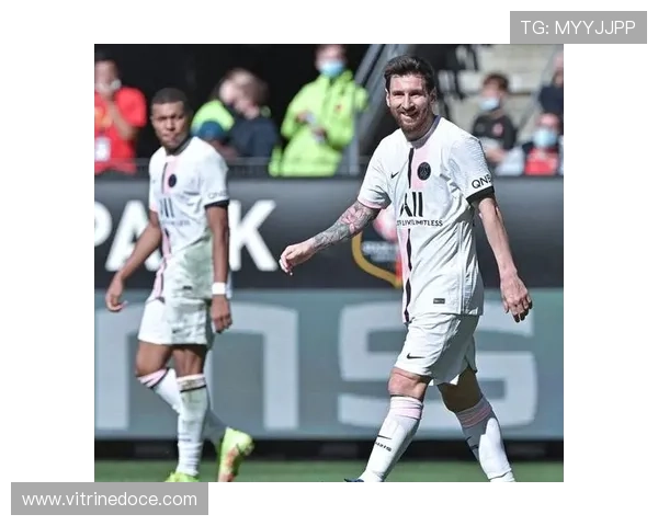 阿什拉夫对阵顶级豪门的速度压制表现解析