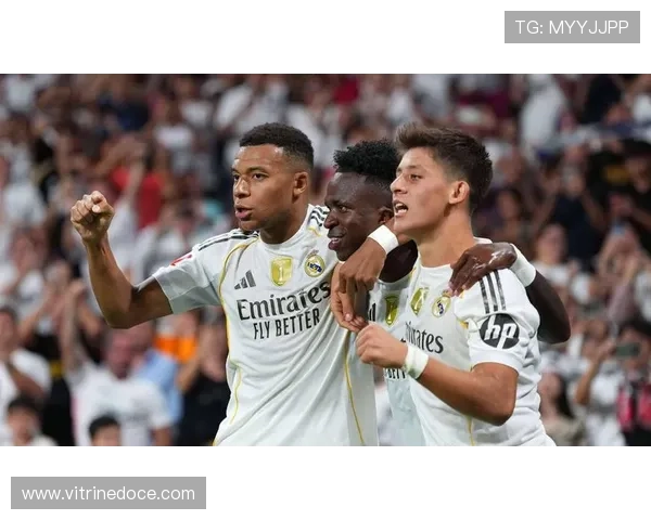 皇马内忧外患：战术僵化与更衣室裂痕正动摇银河战舰的争冠根基