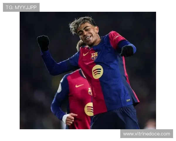 亚马尔 vs 马拉多纳:少年天才的崛起轨迹与时代差异 亚马尔 vs 马拉多纳:少年天才的崛起轨迹与时代差异