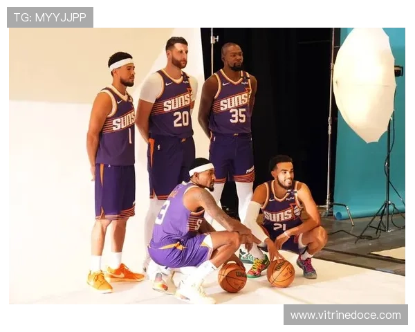 布克无球跑位显著提升得分效率 拉开与布拉德利的差距